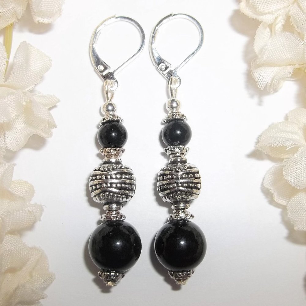 Black Glass Beaded Earring Set Gift Idea for Woman Dangle Drop Handmade NWT 7124